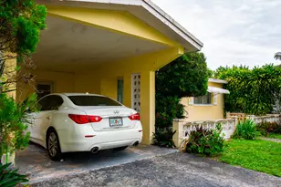 4211 NW 43rd St, Lauderdale Lakes, FL 33319 - Photo 17