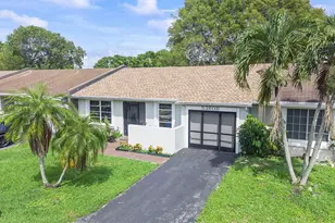 5380 Lakewood Cir S, Margate, FL 33063 - Photo 1