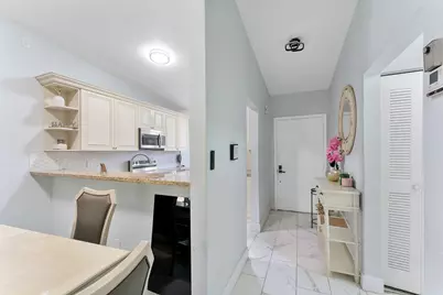 5380 Lakewood Circle S #B, Margate, FL 33063 - Photo 15