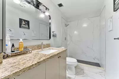 5380 Lakewood Circle S #B, Margate, FL 33063 - Photo 19