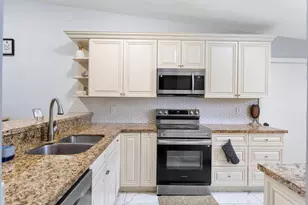 5380 Lakewood Cir S, Margate, FL 33063 - Photo 9