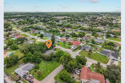 2854 46th Street SW, Naples, FL 34116 - Photo 63