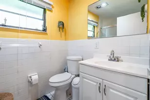 5104 White Oak Ln E, Tamarac, FL 33319 - Photo 47