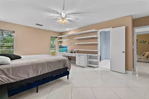 5104 White Oak Ln E, Tamarac, FL 33319 - Photo 25