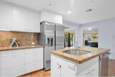 5104 White Oak Lane E, Tamarac, FL 33319 - Photo 33