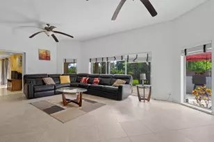 5104 White Oak Ln E, Tamarac, FL 33319 - Photo 31