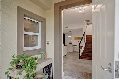 2633 NE 14th Avenue #103, Wilton Manors, FL 33334 - Photo 17
