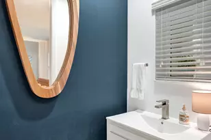 2633 NE 14th Ave, Wilton Manors, FL 33334 - Photo 19
