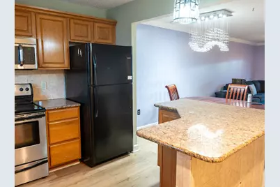 805 W Oakland Park Boulevard #D18, Wilton Manors, FL 33311 - Photo 11