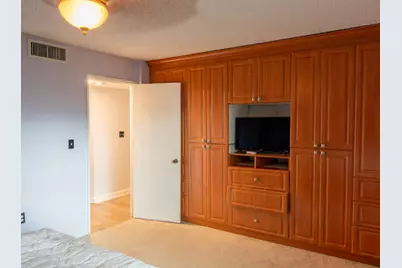 805 W Oakland Park Boulevard #D18, Wilton Manors, FL 33311 - Photo 19