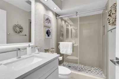 60 Pelican Pointe Drive #201, Delray Beach, FL 33483 - Photo 29