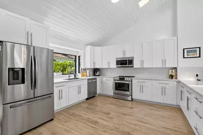 12894 N Normandy Way, Palm Beach Gardens, FL 33410 - Photo 17