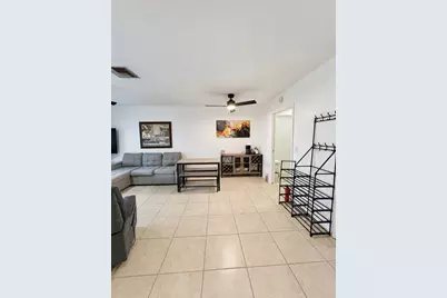 2845 Crosley Drive E #E, West Palm Beach, FL 33415 - Photo 7