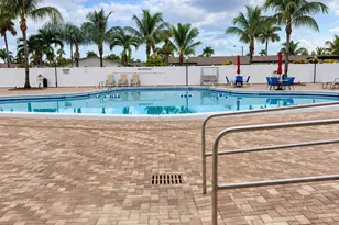 2845 Crosley Dr E, West Palm Beach, FL 33415 - Photo 21