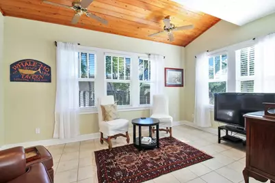 607 Flamingo Drive, West Palm Beach, FL 33401 - Photo 7
