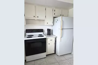 2867 Ashley Drive W #C, West Palm Beach, FL 33415 - Photo 9
