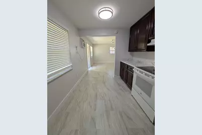 3924 7th Avenue N, Palm Springs, FL 33461 - Photo 23