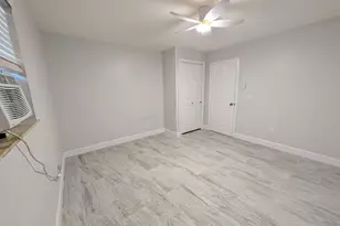 3924 7th Ave N, Palm Springs, FL 33461 - Photo 7