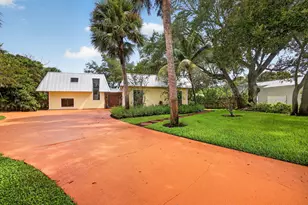 2425 Niki Jo Ln, Palm Beach Gardens, FL 33410 - Photo 1