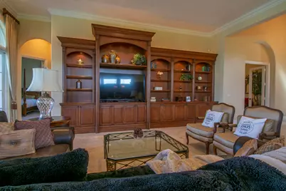 138 SE Via San Marino, Port Saint Lucie, FL 34984 - Photo 9