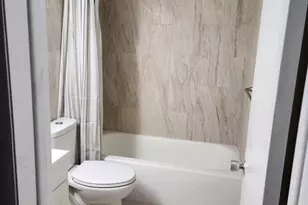 2000 NE 51st Ct, Fort Lauderdale, FL 33308 - Photo 21