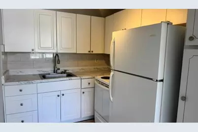 2000 NE 51st Court #110, Fort Lauderdale, FL 33308 - Photo 5