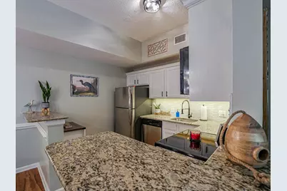536 7th Square #103, Vero Beach, FL 32962 - Photo 15