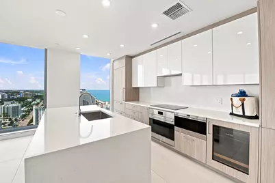 153 N Seabreeze Boulevard #2404, Fort Lauderdale, FL 33304 - Photo 3