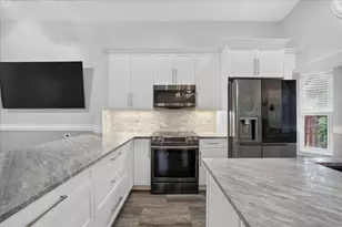 5435 NW 50th Ct, Coconut Creek, FL 33073 - Photo 11