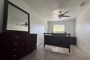 412 NE Eller St, Deerfield Beach, FL 33441 - Photo 5