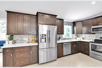 432 SW Natura Avenue, Deerfield Beach, FL 33441 - Photo 13
