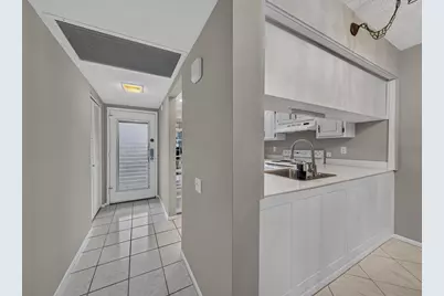 1205 Bahama Bend #F1, Coconut Creek, FL 33066 - Photo 7