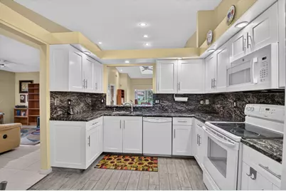 6367 Pointe Pleasant Circle, Delray Beach, FL 33484 - Photo 15