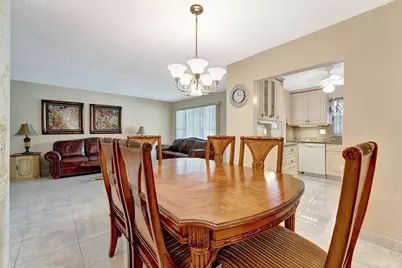 806 SE 7th Street #201, Deerfield Beach, FL 33441 - Photo 9