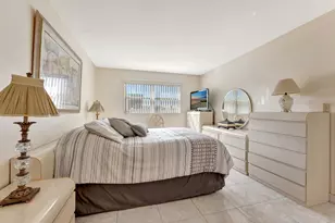 806 SE 7th St, Deerfield Beach, FL 33441 - Photo 17
