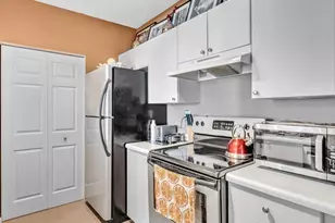 3020 NE 32nd Ave, Fort Lauderdale, FL 33308 - Photo 7