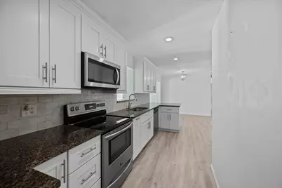 12069 Easterly Avenue, Palm Beach Gardens, FL 33410 - Photo 11