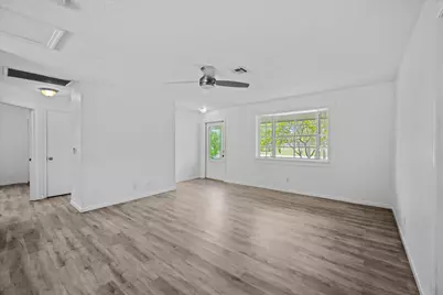 12069 Easterly Avenue, Palm Beach Gardens, FL 33410 - Photo 7