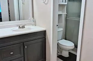 4334 NW 9th Ave, Deerfield Beach, FL 33064 - Photo 15