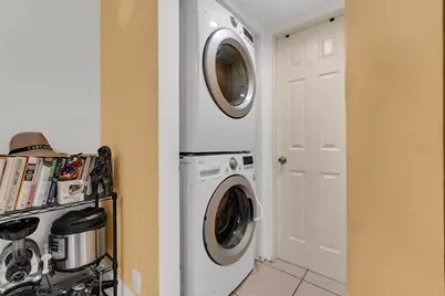 2517 NW 99th Avenue, Coral Springs, FL 33065 - Photo 15