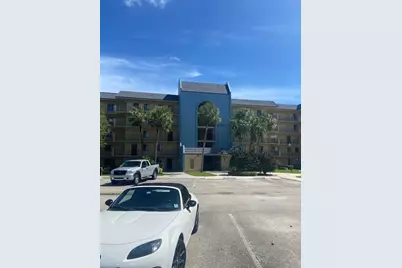 2786 Tennis Club Drive #205, West Palm Beach, FL 33417 - Photo 1
