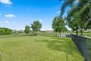 15055 Goldfinch Cir, Westlake, FL 33470 - Photo 45