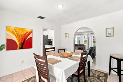 502 NW Kilpatrick Avenue, Port Saint Lucie, FL 34983 - Photo 9