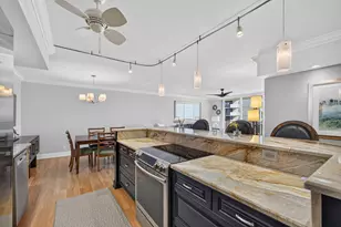 5440 N Ocean Dr, Singer Island, FL 33404 - Photo 9