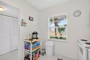 1 Abbey Ln, Delray Beach, FL 33446 - Photo 23