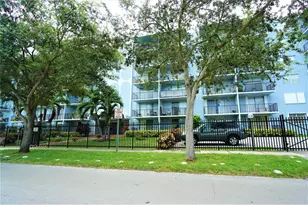 12500 NE 15th Ave, North Miami, FL 33161 - Photo 3