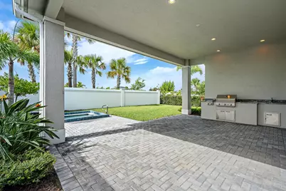 9901 Regency Way, Palm Beach Gardens, FL 33412 - Photo 3