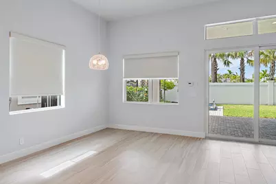 9901 Regency Way, Palm Beach Gardens, FL 33412 - Photo 11