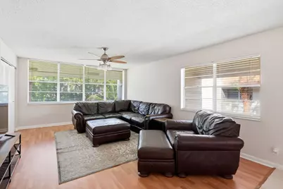2825 SW 22nd Avenue #201, Delray Beach, FL 33445 - Photo 7