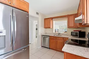 2825 SW 22nd Ave, Delray Beach, FL 33445 - Photo 1